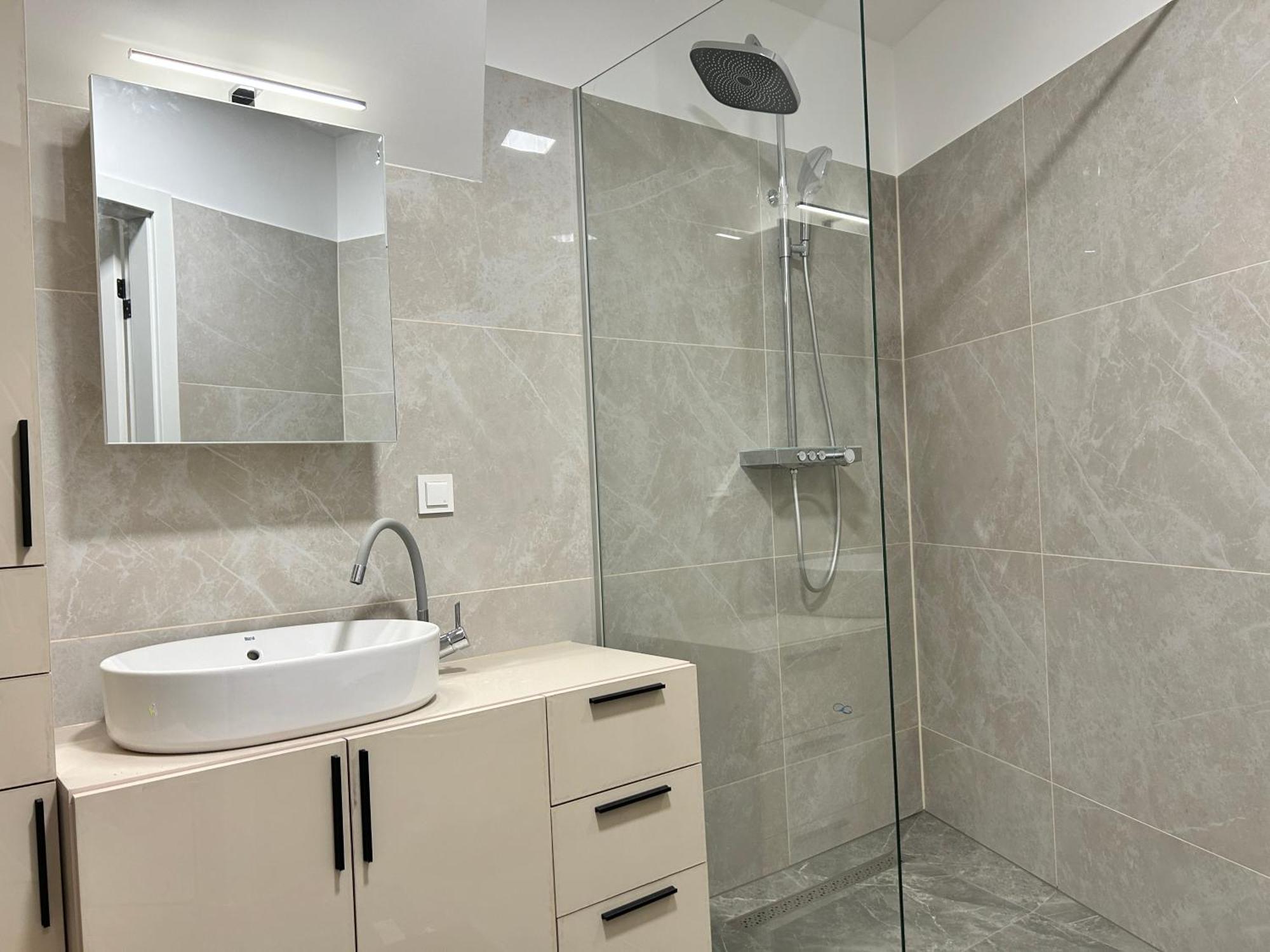 Asp Modern Apartments With Balcony & Free Parking Vienna Exterior photo
